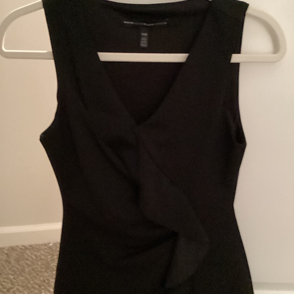 White House Black Market Women’s Sleeveless Black Tunic XXS
